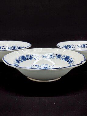 vintage 1970s set of 3 hankook seine blue porcelain floral design 7" desert/sala